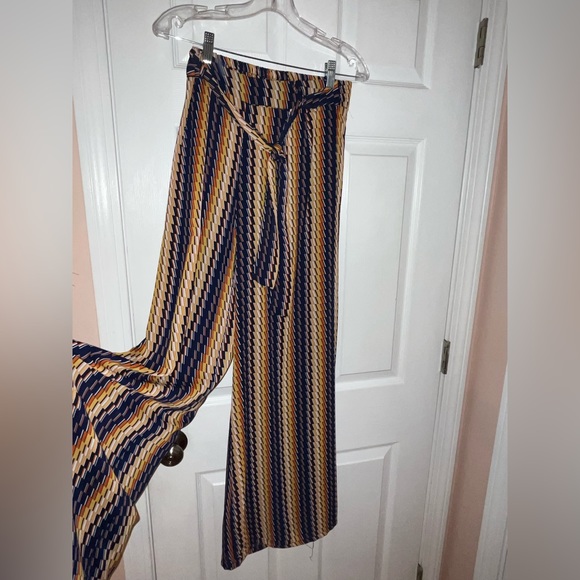 BRAND NEW 🔥 FASHION NOVA ISLAND IN THE SUN MATCHING SET (crop top and pants) - Picture 10 of 16